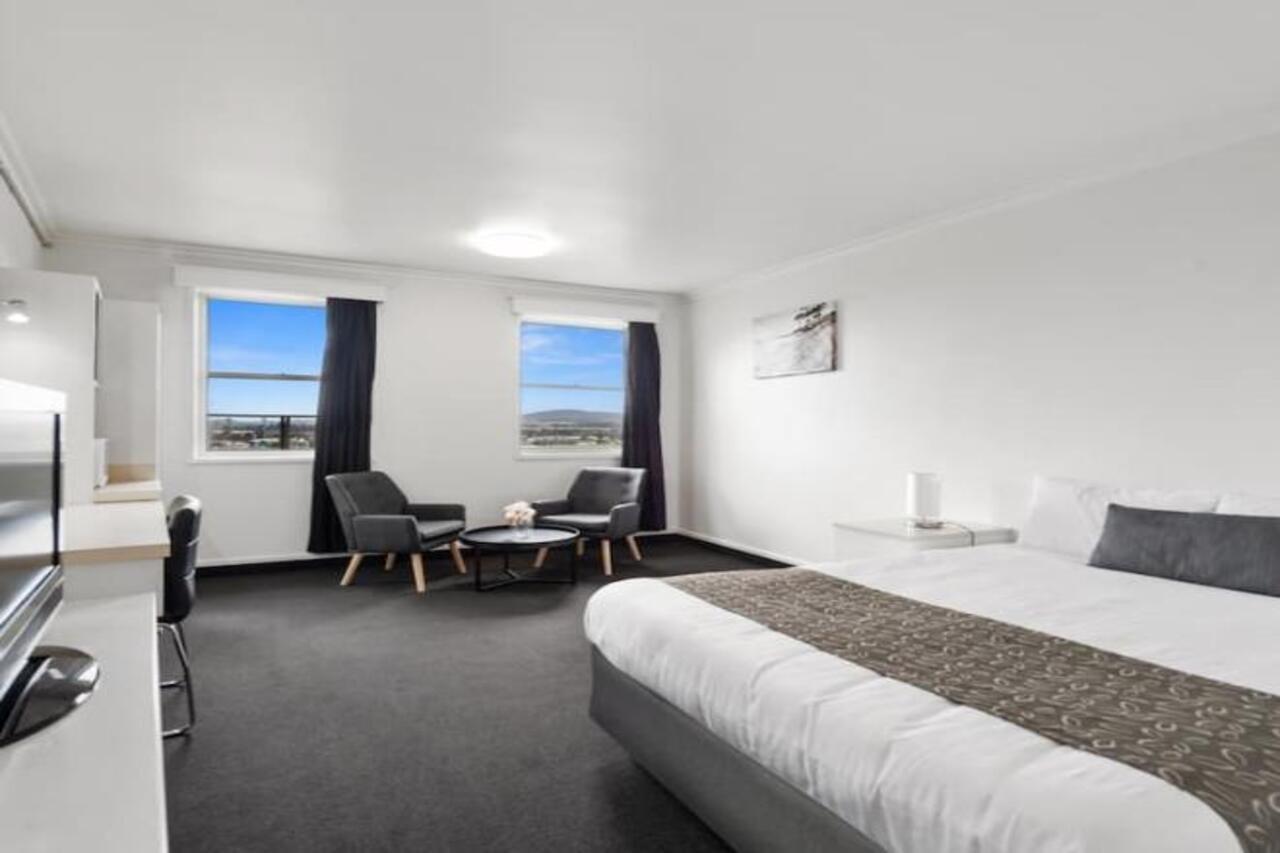 Coach House Launceston Hotel Buitenkant foto
