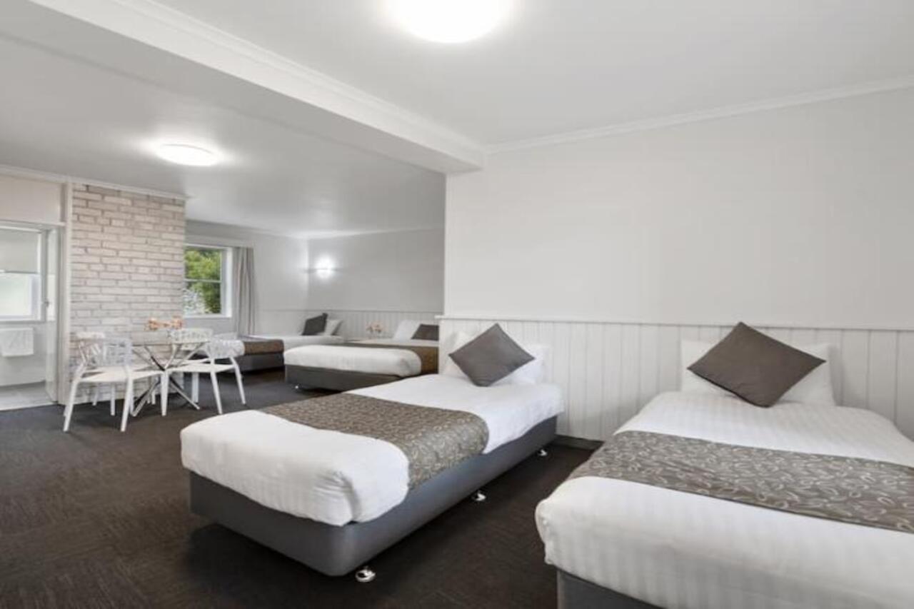Coach House Launceston Hotel Buitenkant foto