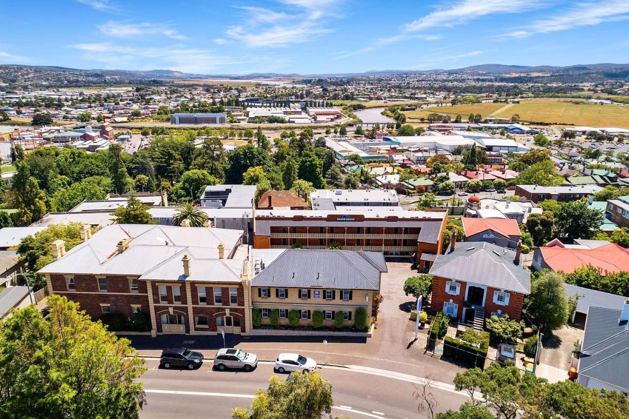 Coach House Launceston Hotel Buitenkant foto