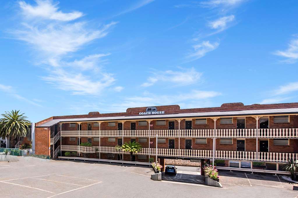 Coach House Launceston Hotel Buitenkant foto